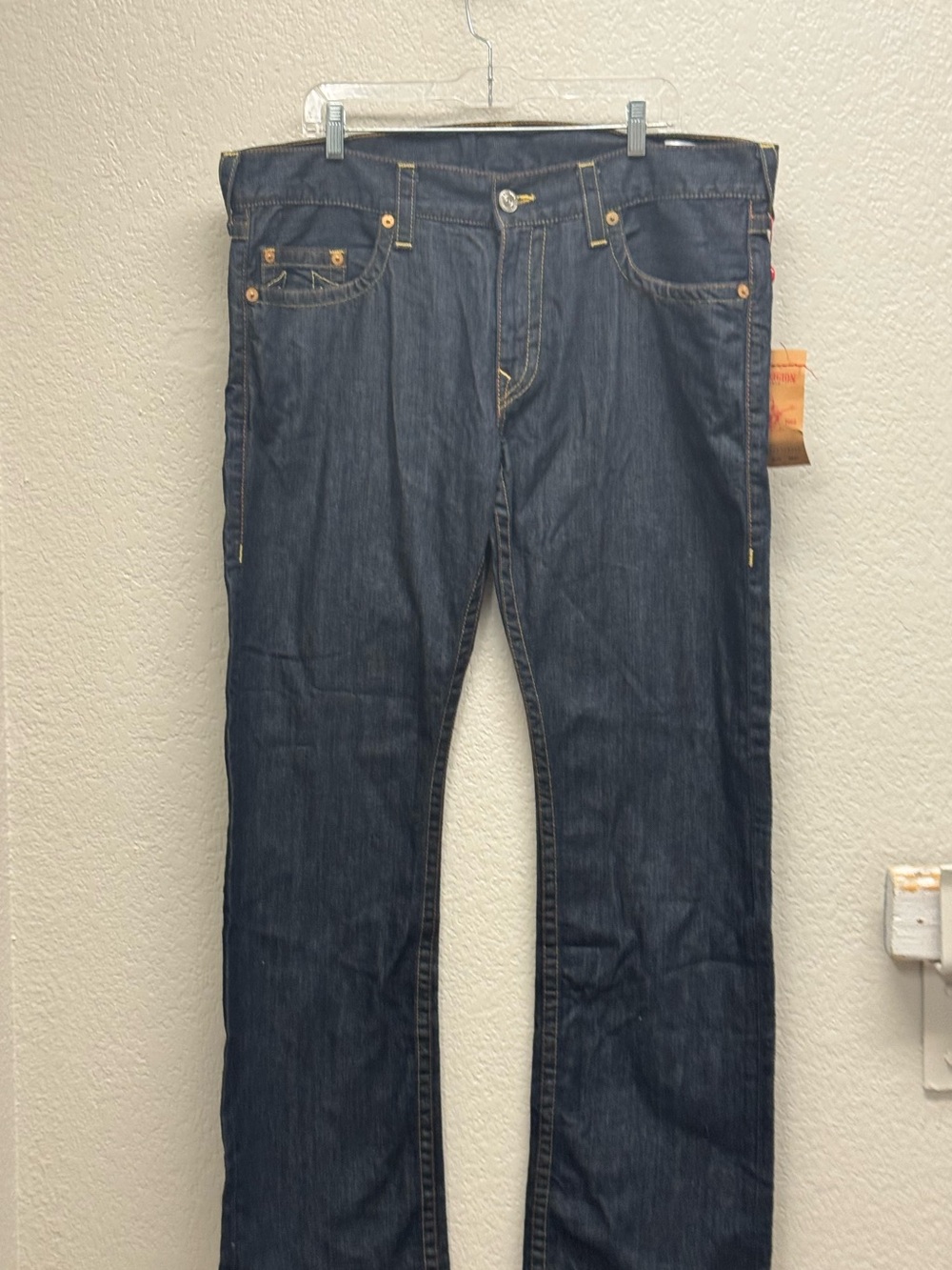 True Religion Men's Indigo Straight Jeans 38 X35 MSRP $189 NWT